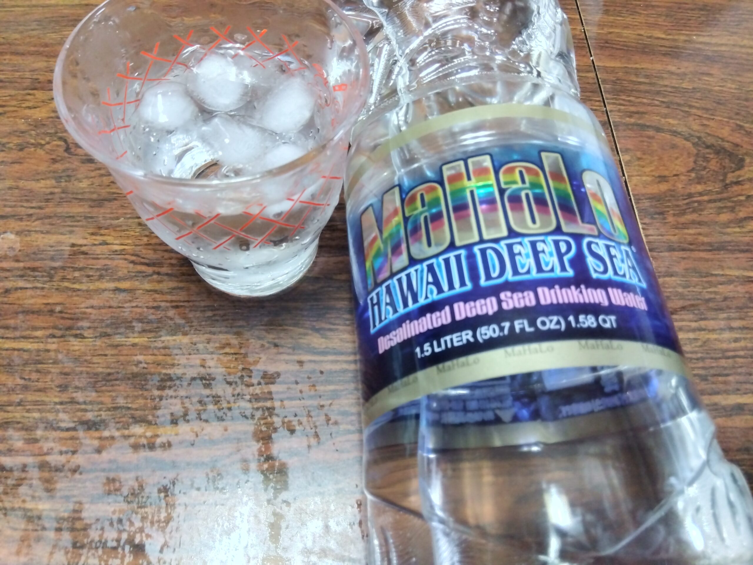カレーの時に飲む水