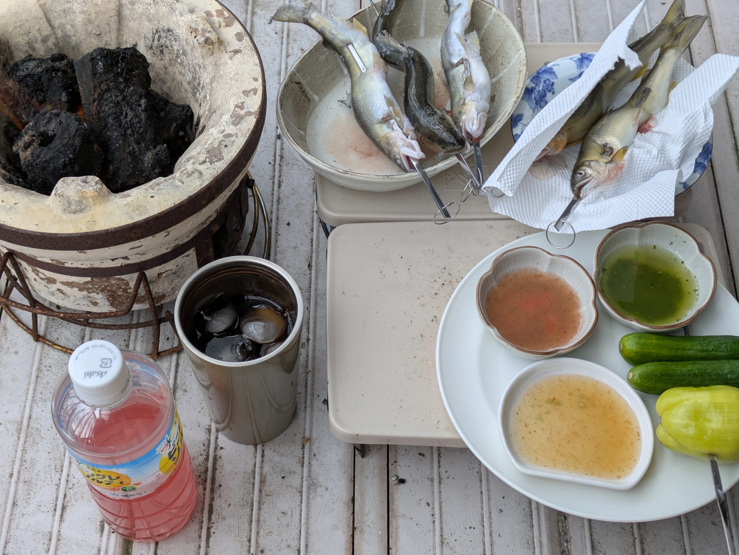 鮎を七輪で焼くための準備