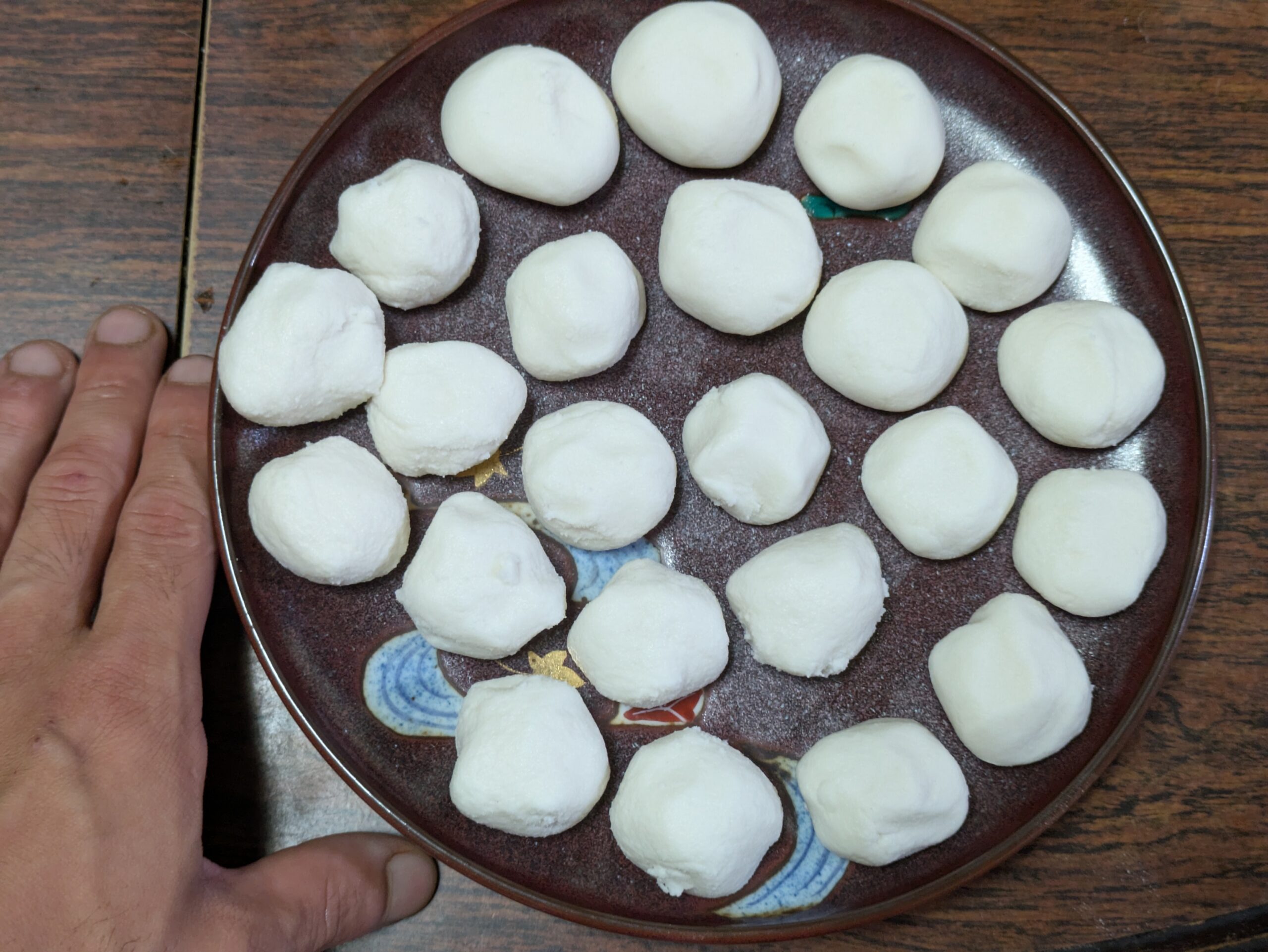 団子粉200gから作った茹でる前の団子23個