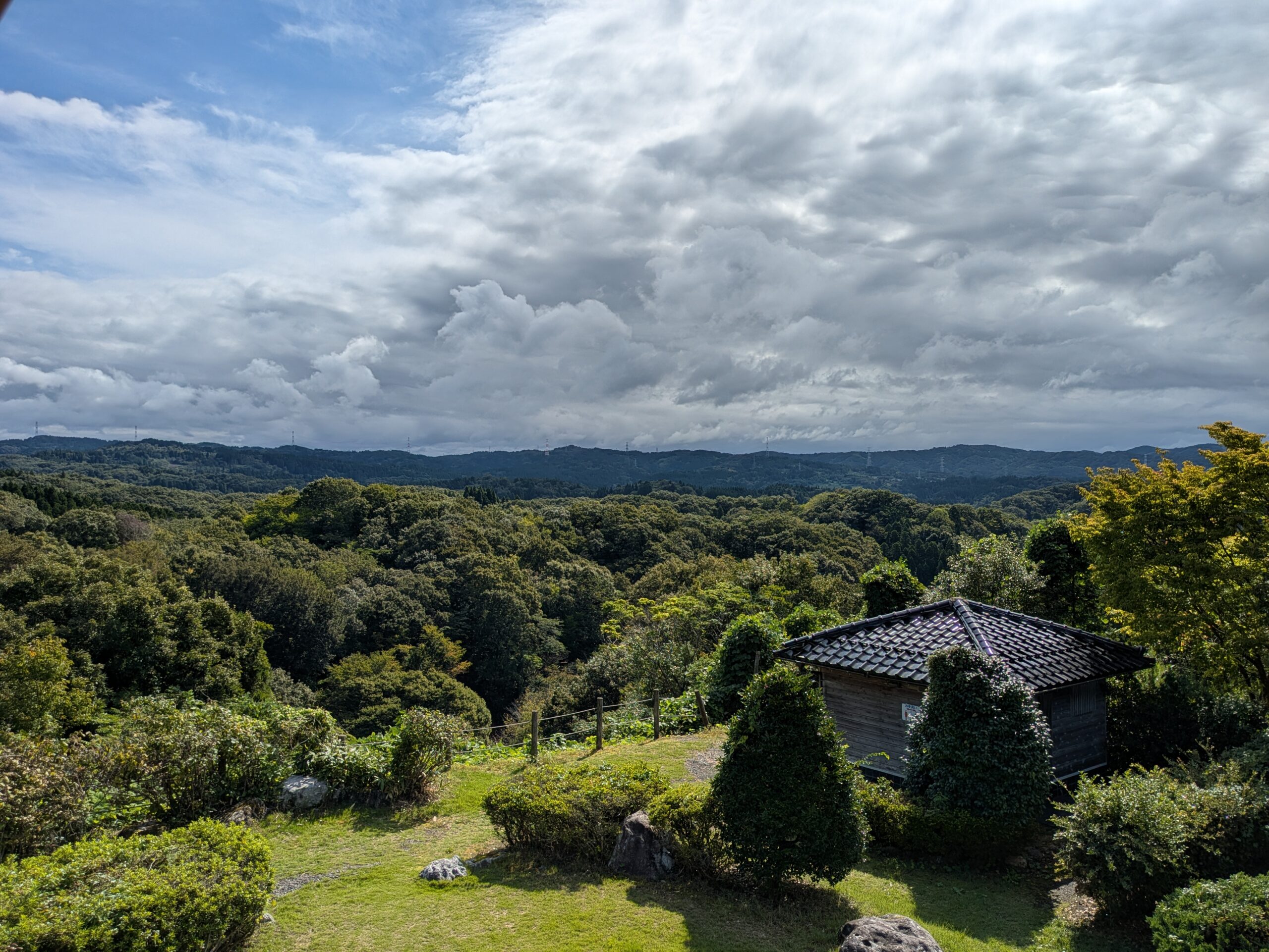 9月20日の石川県森林公園と周辺の山々