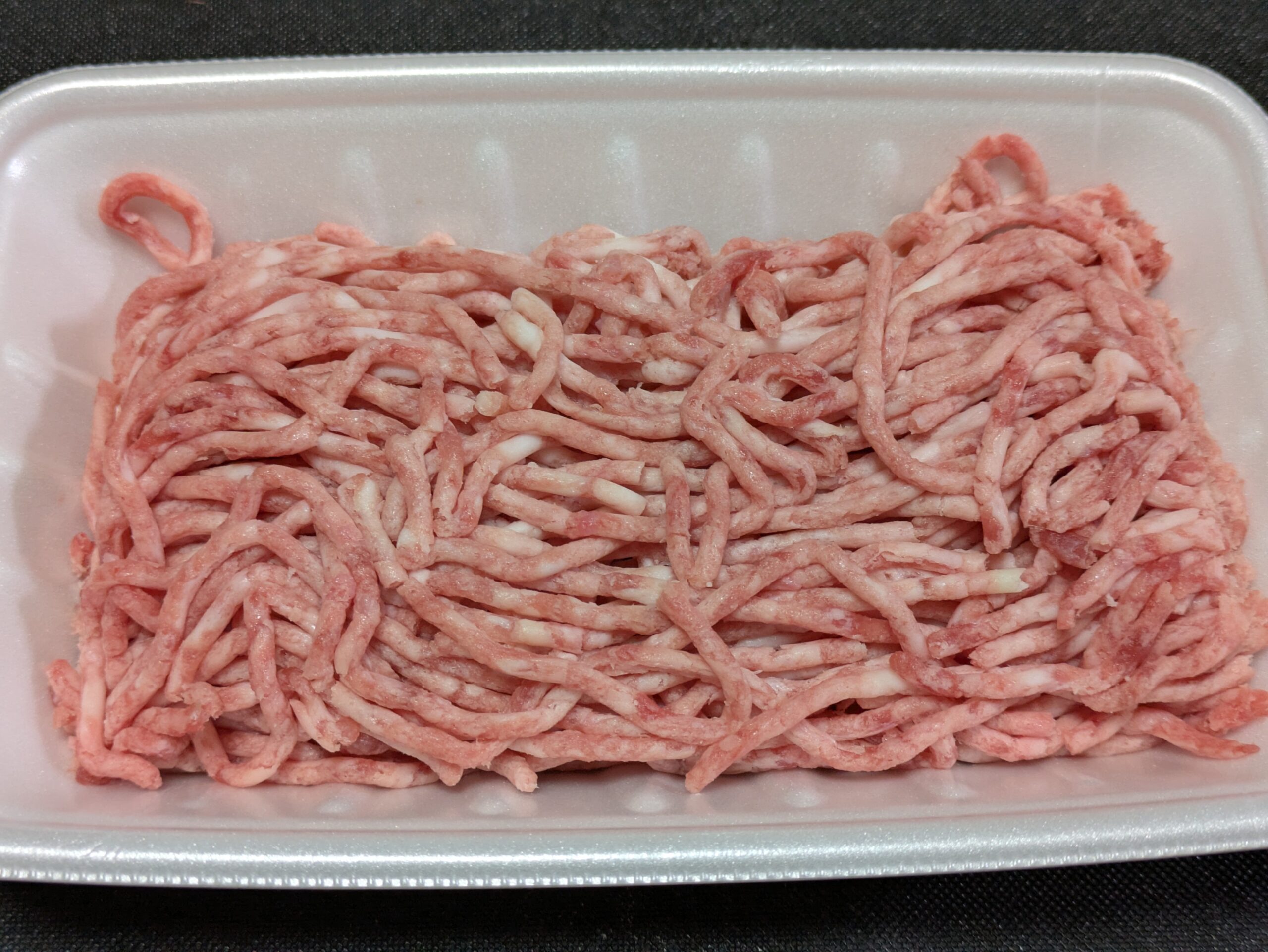 ハンバーグに使う合いびき肉200g