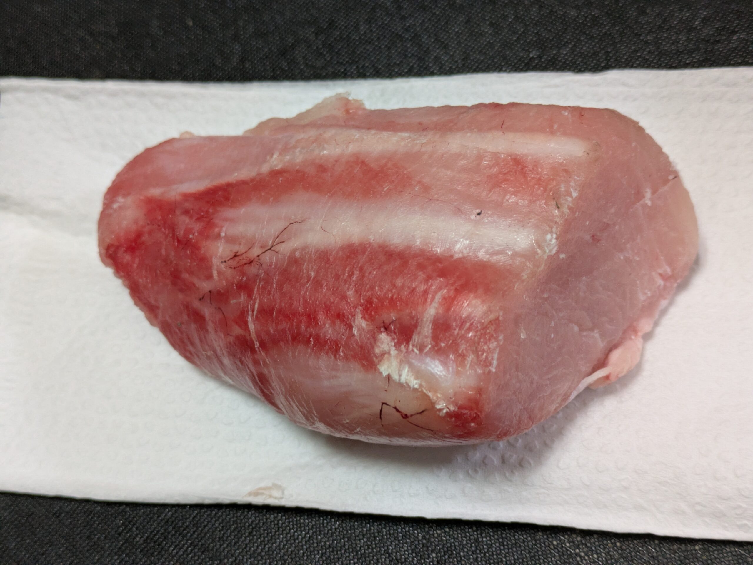 照り焼きに使う脂の乗ったカジキの切り身